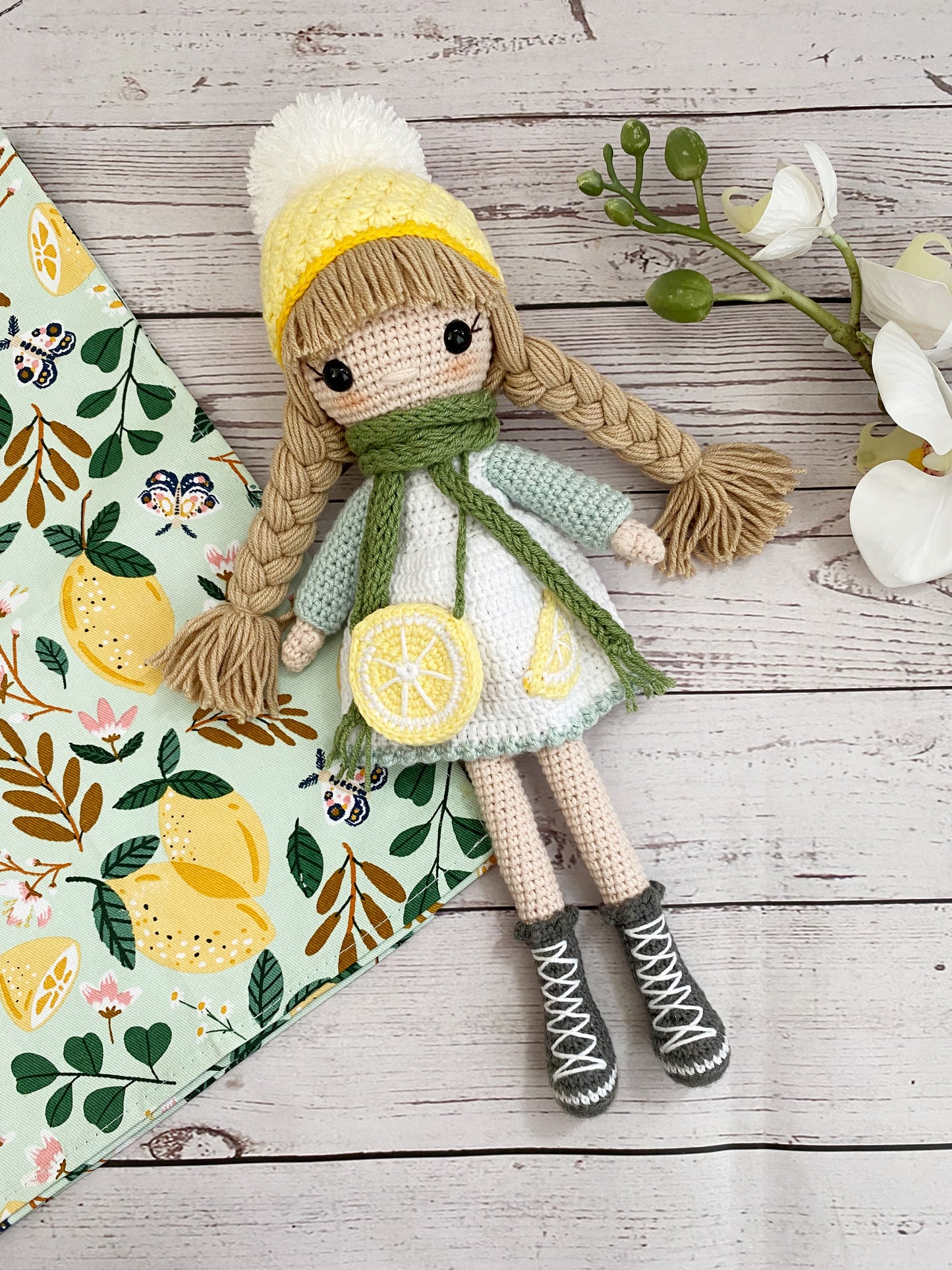 Lemon The Sunny Girl