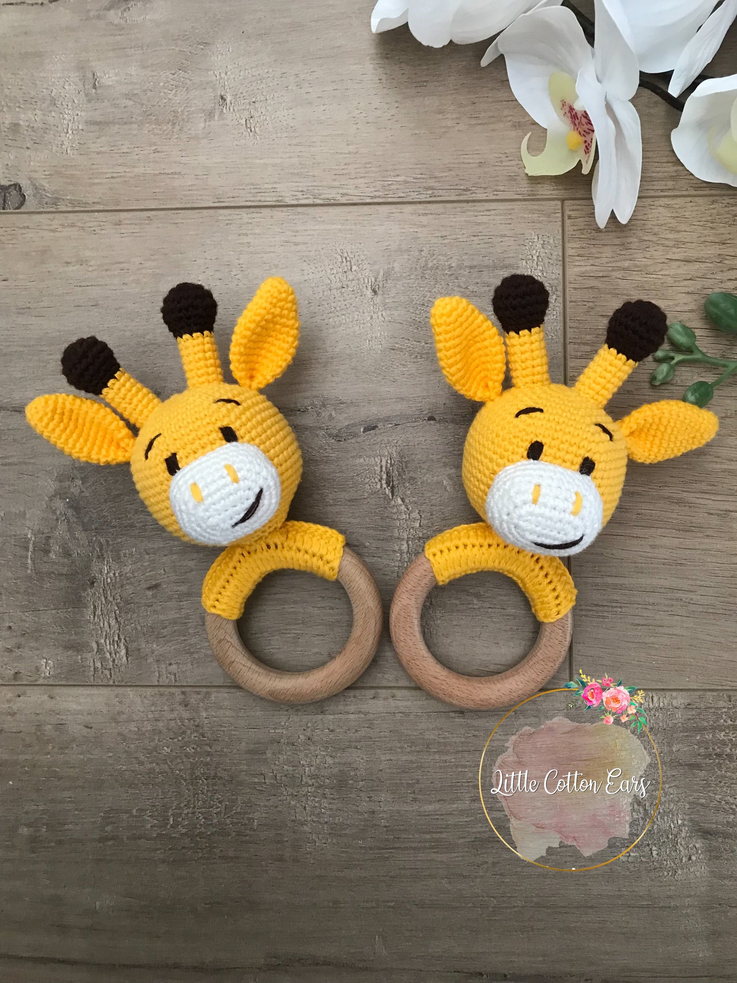 Organic Teething Ring Rattle| Giraffe