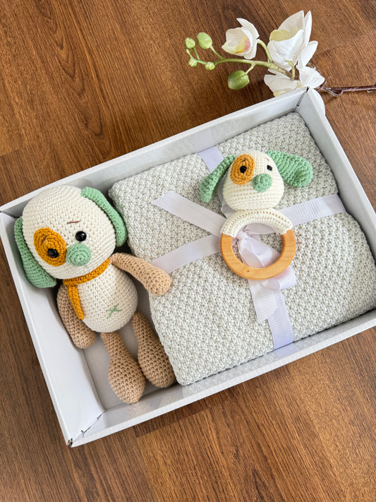 Green Puppy Baby Gift Set